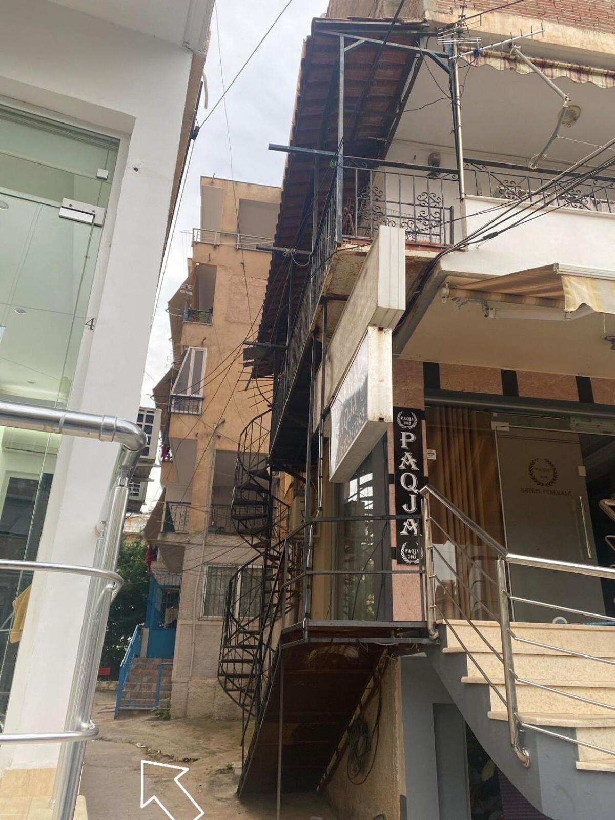 Mona'S Apartments Sarande Exterior photo