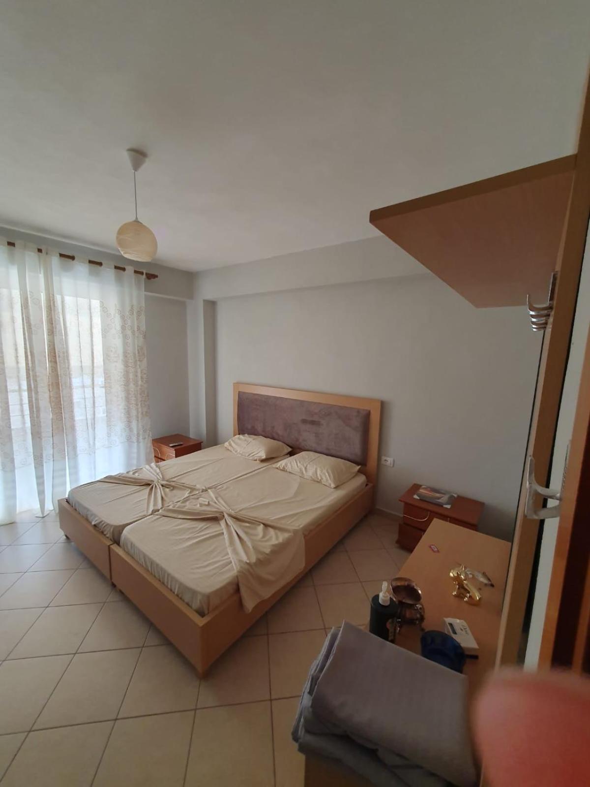 Mona'S Apartments Sarande Room photo
